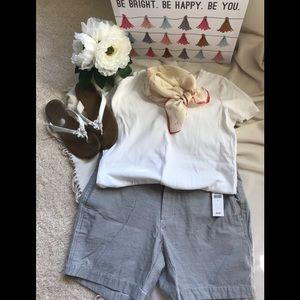 Gap Girlfriend 5 inch shorts - New with tags!